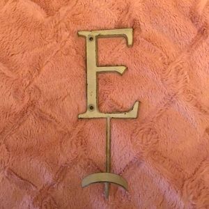 Anthropologie Letter “E”
